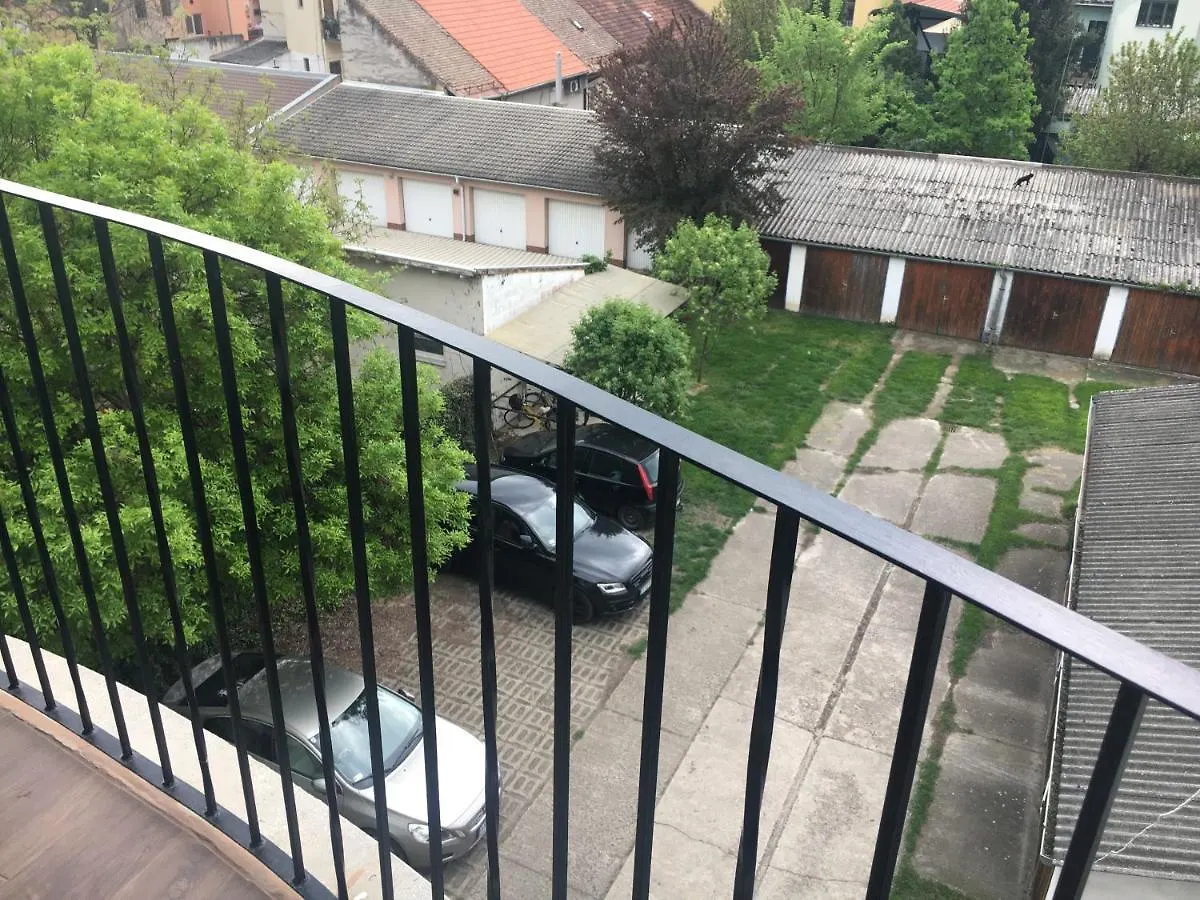 Lägenhet Szeged Pu-Ma Apartman